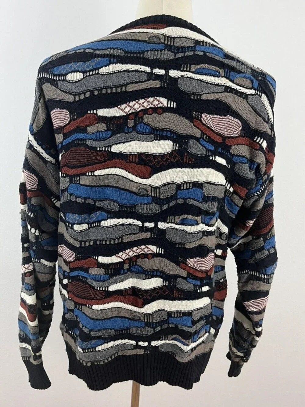 American Priority Sweaters Men's M Textured Sweater Cosby Biggie Hip Hop